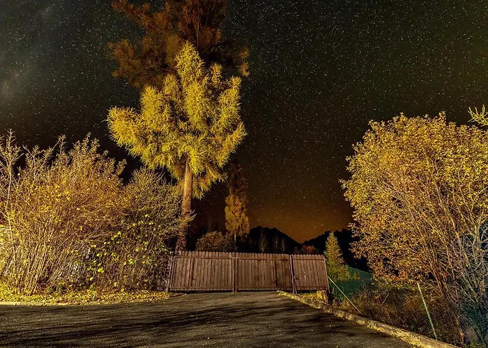 Semesterbostad Danielov Dom *